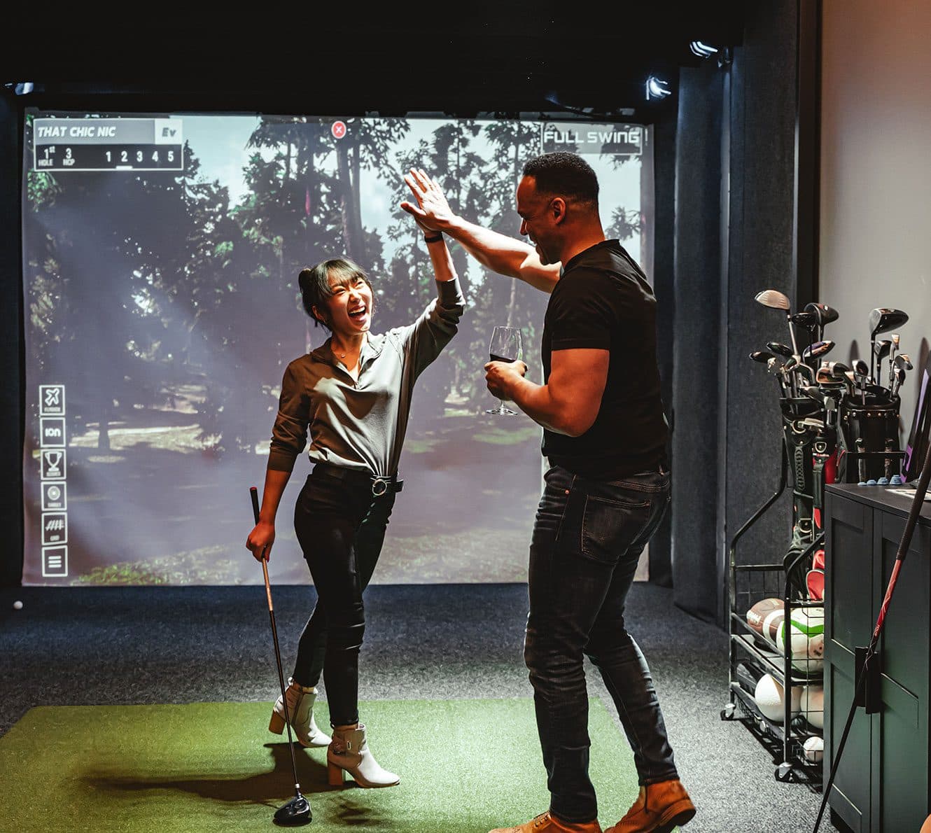TopGolf Swing Suites - Omaha - Photo 4