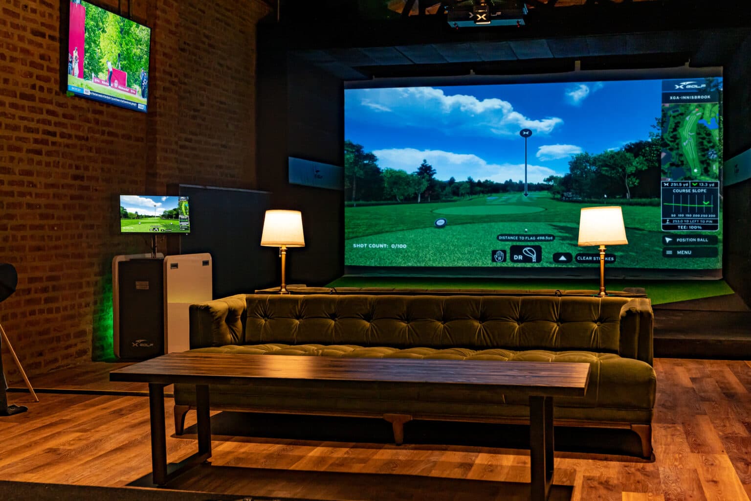 X-Golf - Wrigleyville - Photo 2