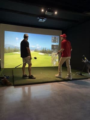 Urban Golf Suites - Photo 5