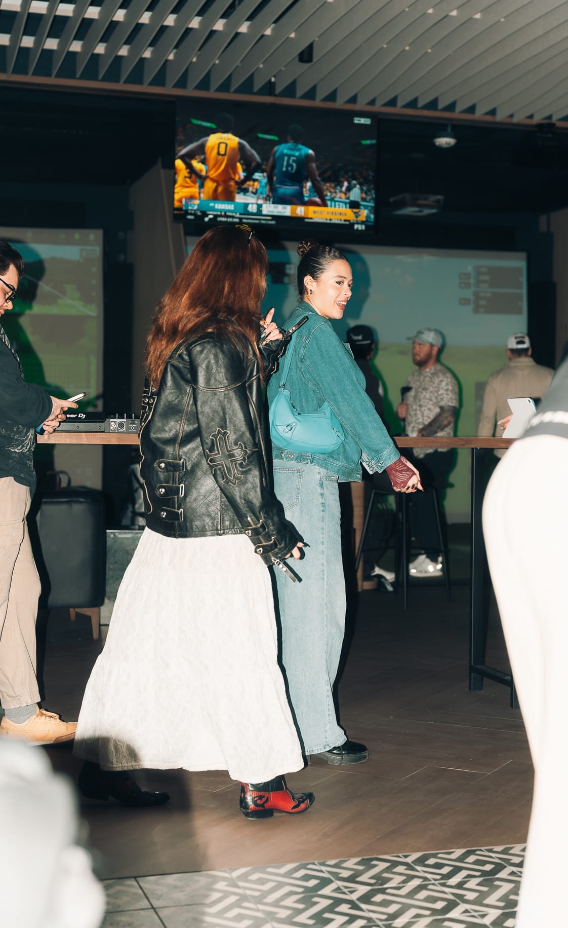 Birdies Golf Lounge - Image 1