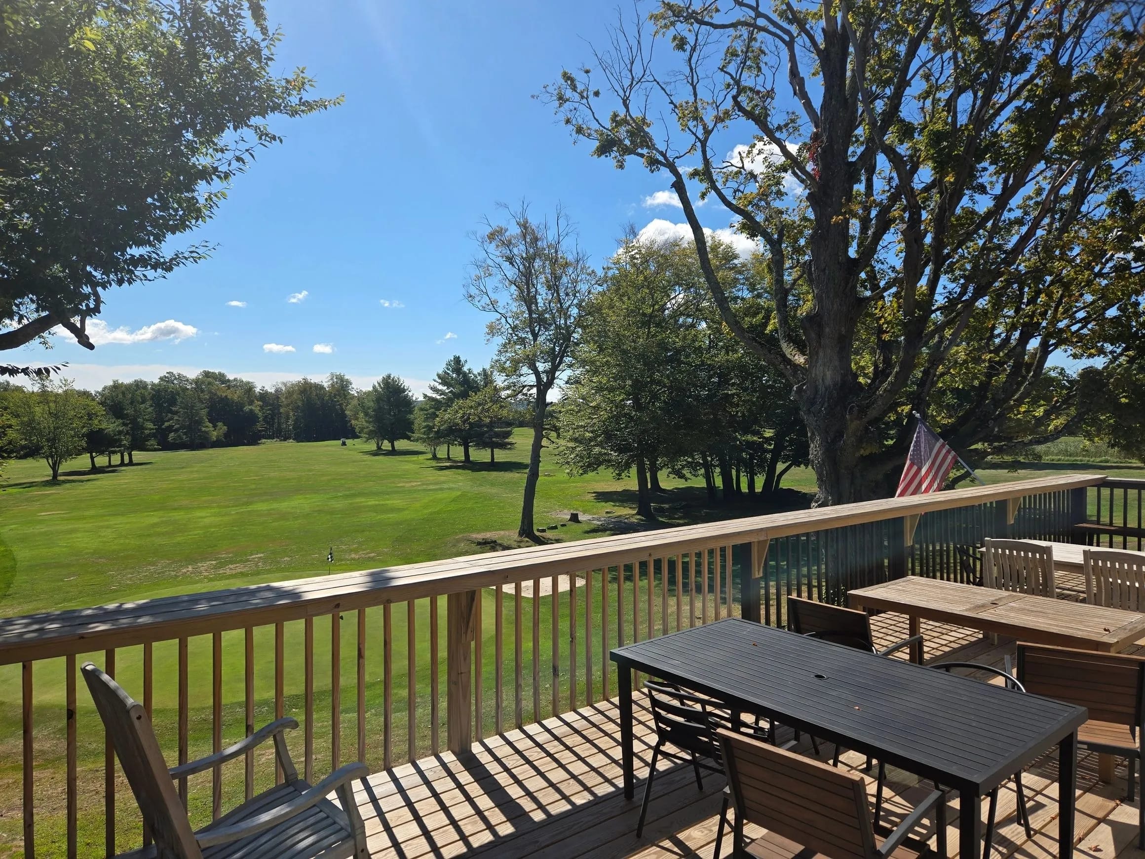 Wemberly Hills Golf Course - Image 1
