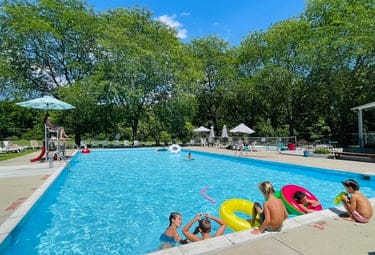 Quail Run Leisure Center - Image 1