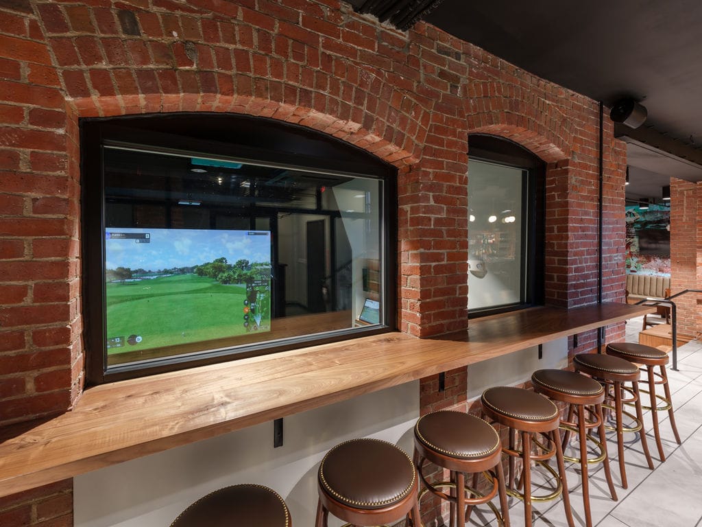 Broadway Golf Club - Image 1