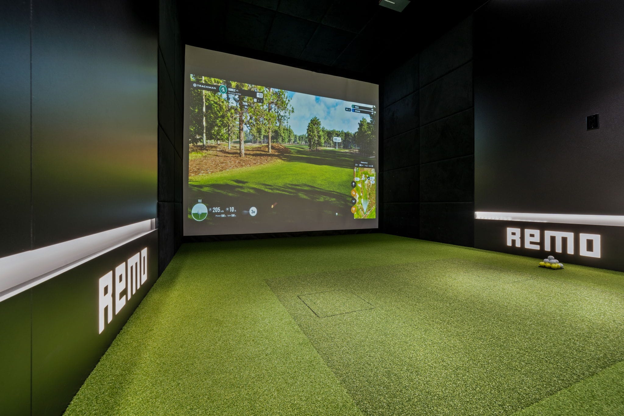 Remo Golf Riverview - Image 1