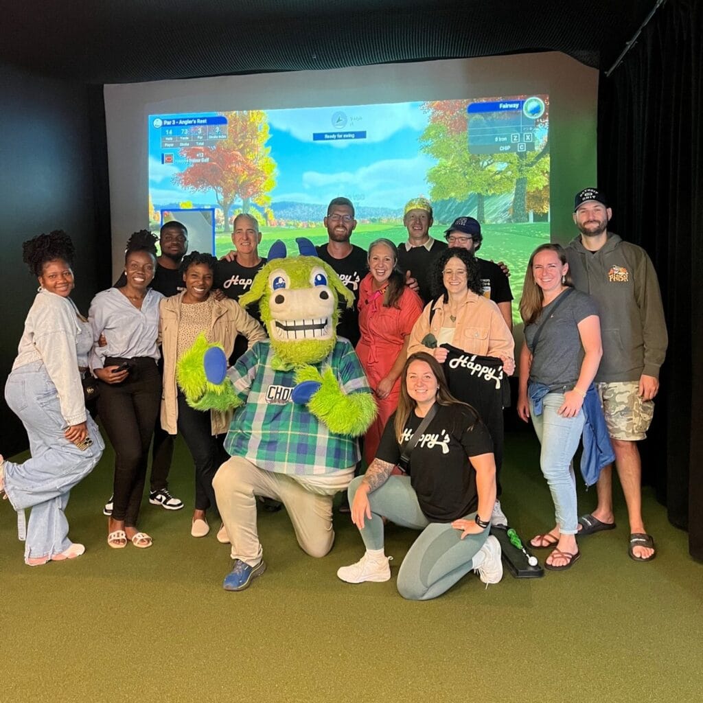 Happys Indoor Golf - Image 1