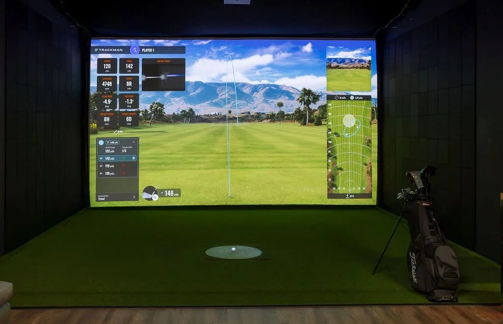 Mulligans Virtual Golf - Image 1