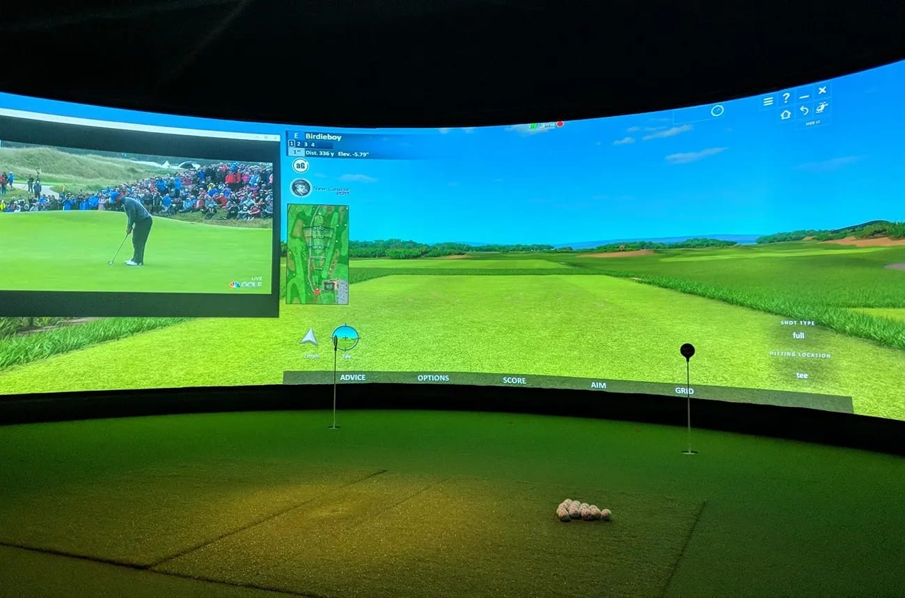 Bunker Indoor Golf Lounge - Image 1