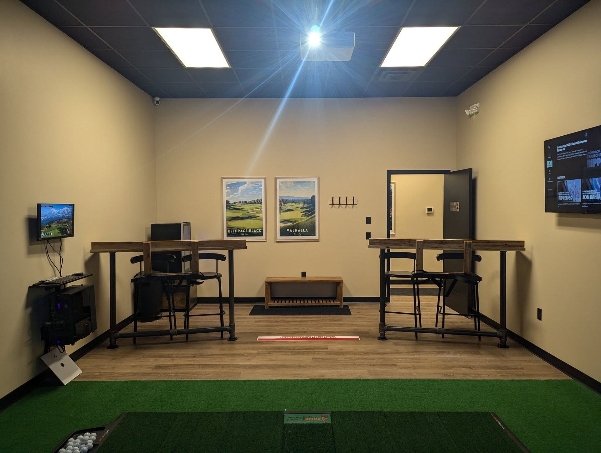 Swing House Golf Sims - Image 1