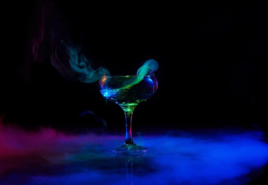 Martini Golf & Sports Lounge - Image 1