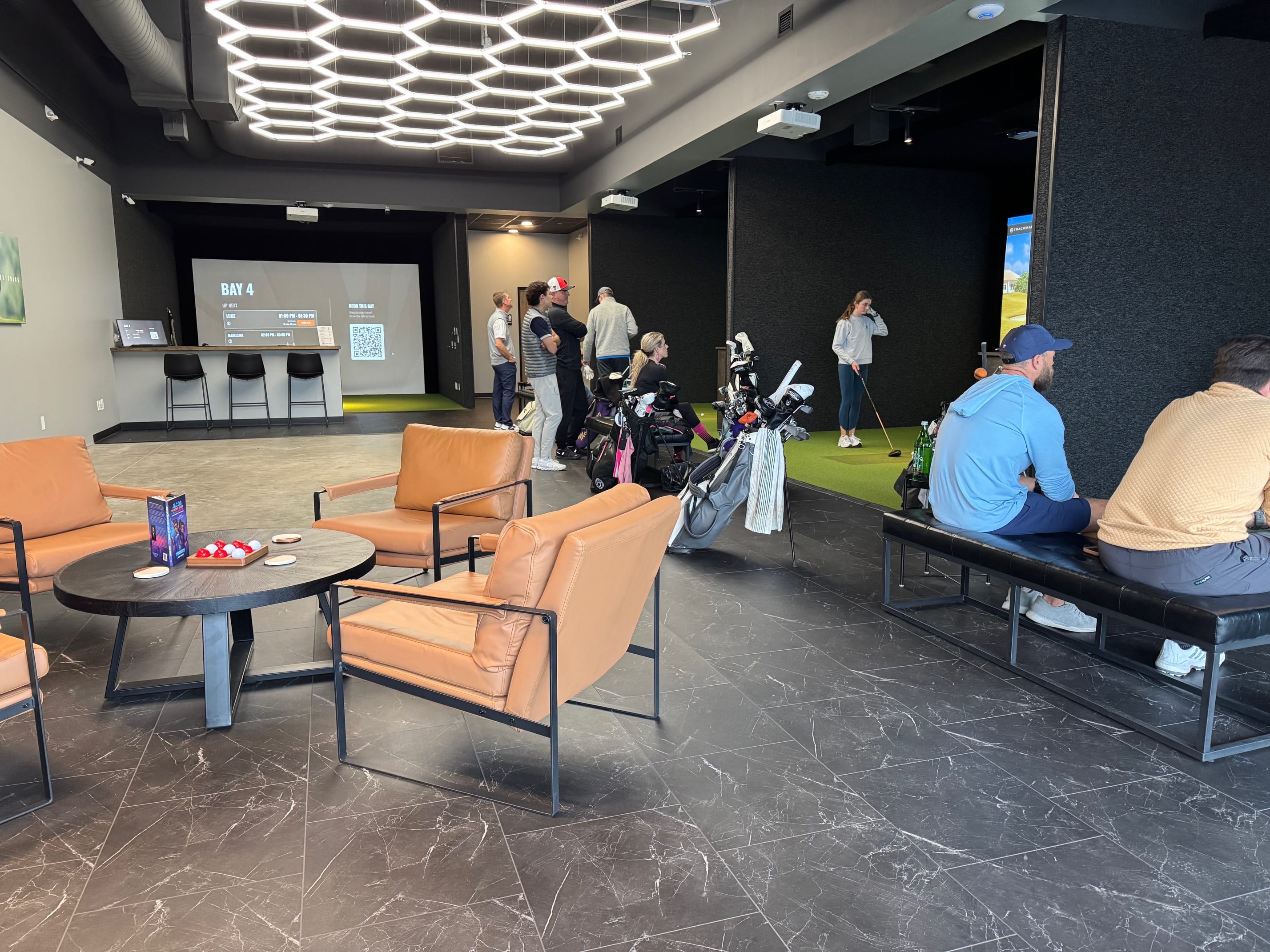 Tee Flat's Indoor Golf Studio - Image 1