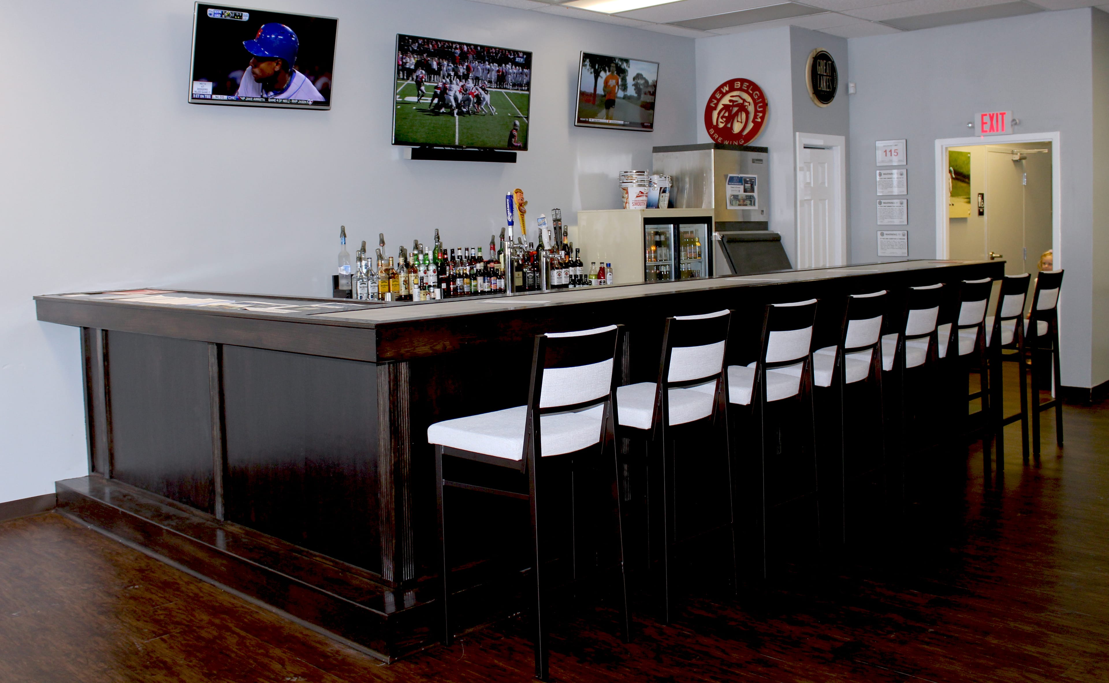 The Links Indoor Golf - Image 1